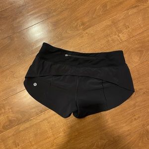Lululemon women’s shorts